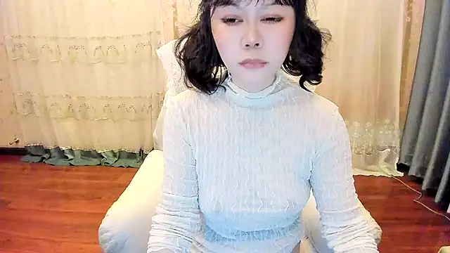 美女Pennyee在线直播