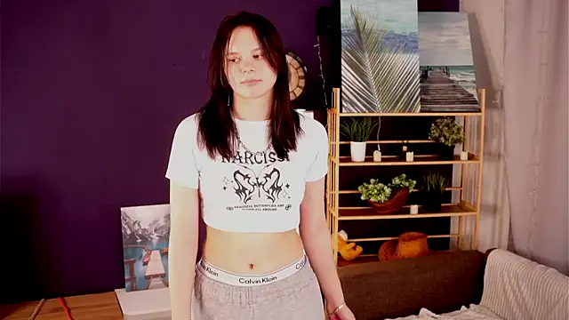 charasturdy - CharaSturdy's free webcam - UK Sex Cams