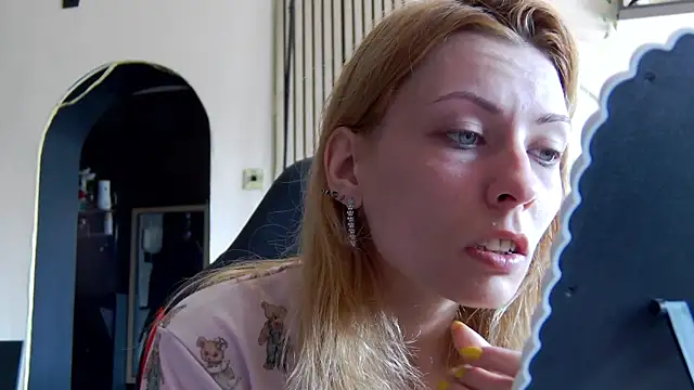 karo123421 live sex cam