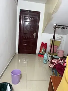 美女buusoom在线直播