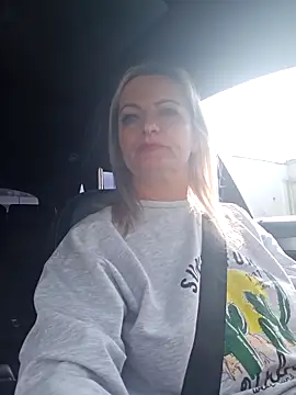 ladytouch (F milf) - 👅Tease me 💗Love me 😈Drive me crazy 💦