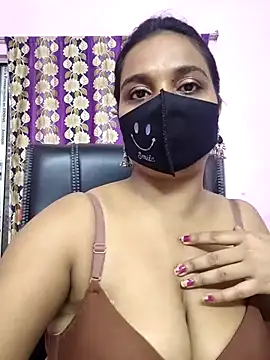 cutie_pei002 (F young) - boobs massage with cream