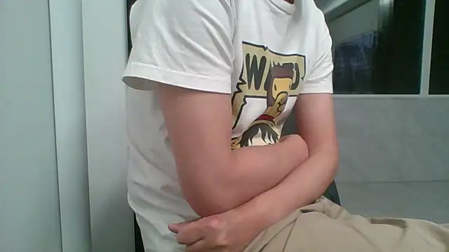 nole_china7 (Ask my age) - talk / fun / cum