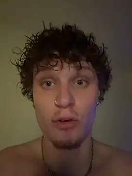 PAPITRVN live sex cam