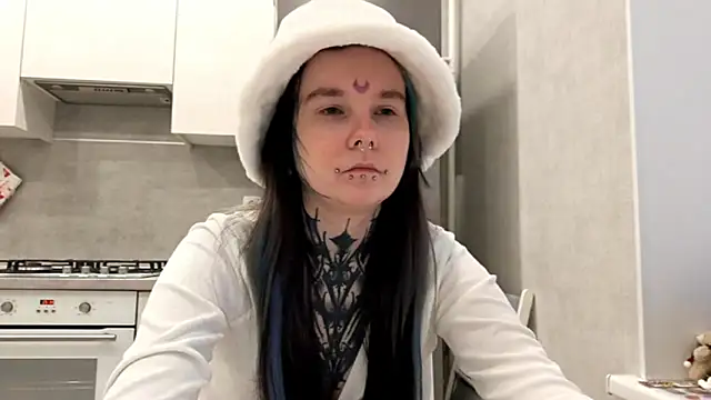 highelikegirl (F young) - Let's spank my ass