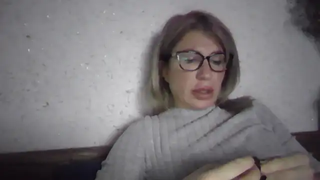 fox_red_lady7 - Fox_red_lady7's free webcam - UK Sex Cams