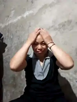 Maikha08 live sex cam