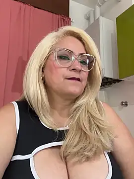 x_elena_x (F mature) - Control my 2 toys 5min +squirt