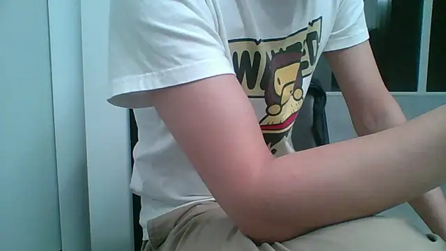 nole_china7 (Ask my age) - talk / fun / cum