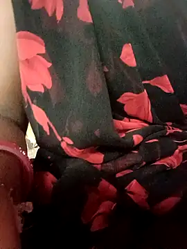 Webcam Model (Rubi12A)  is live.Free join now!