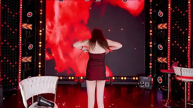 美女cdyyds003在线直播