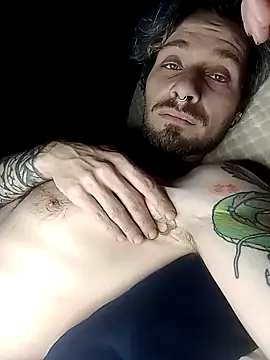 magikmike94 - Magikmike94's free webcam - UK Sex Cams