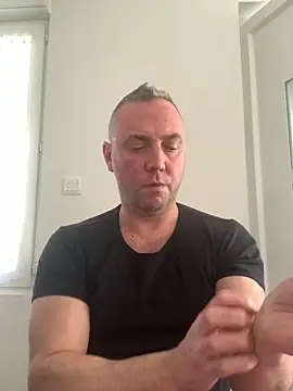 marronglace1 (Ask my age) - #bisexuals #brunettes #cam2cam #cheap-privates #daddies #french #handjob #hd #masturbation #medium #mobile #office #small-audience #top #white