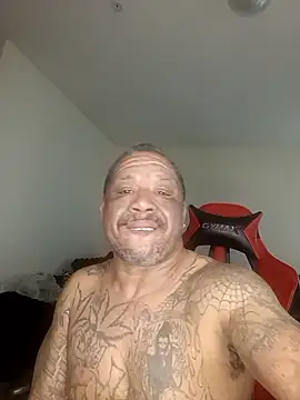 yellowwetfox (Ask my age) - Cum show 😋 eat cum all up