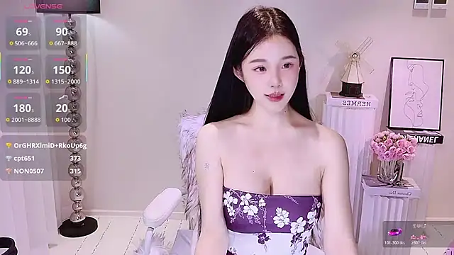 美女Thea-2026在线直播