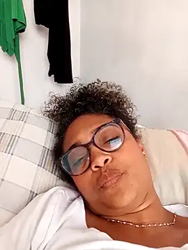 Webcam Model (BiiancaEstradaa)  is live.Free join now!