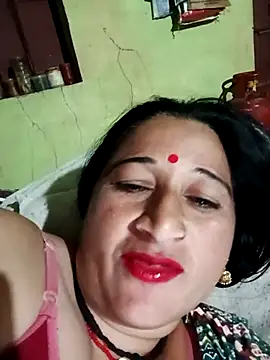 Webcam Model (Haliya88) is live