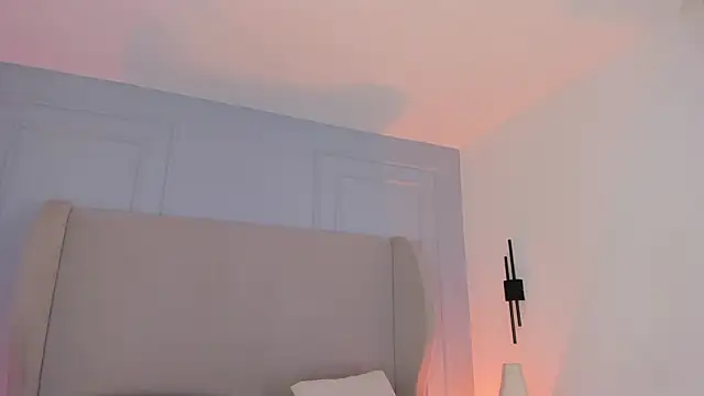 chloe_d - Chloe_d's free webcam - UK Sex Cams