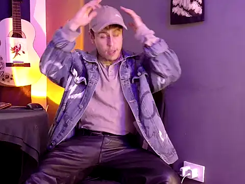 Antonello_Vannucci live sex cam