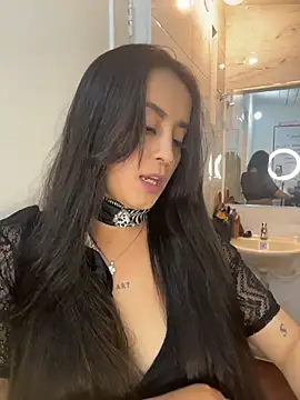 Antonella_Juliet... Live Webcam on Stripchat