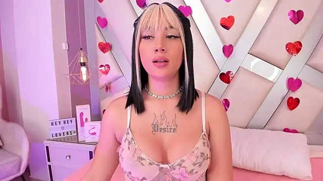 madissonrey (F young) - hi madisson, good day 🌸