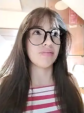 soficandy_ (F young) - masturbation hairy pussy