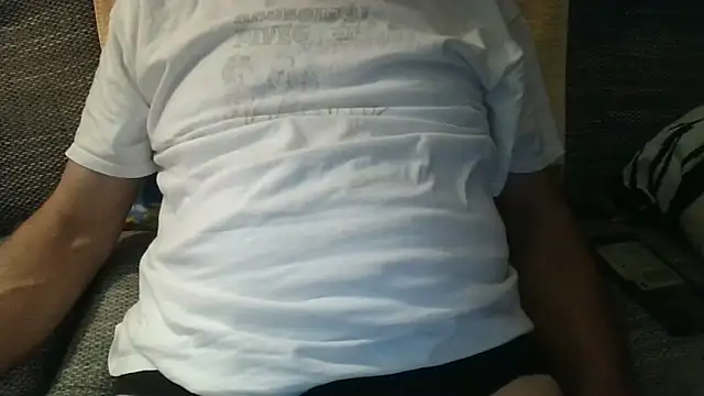 velikifant7 (Ask my age) - 100