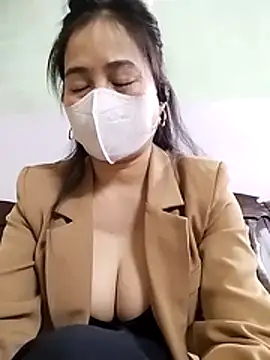 helen686 (F milf) - Nude