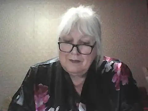 alexia64231 - Alexia64231's free webcam - UK Sex Cams