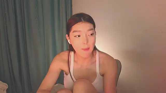 AudreyMell live sex cam