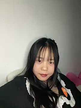 emely-lysea - Emely-lysea's free webcam - UK Sex Cams