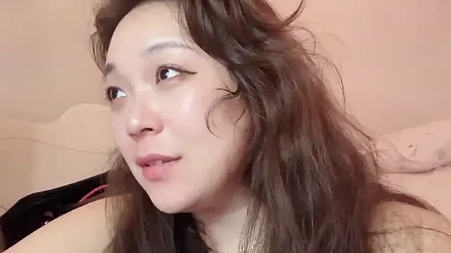 美女Z30966903S在线直播