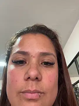 Webcam Model (Pretty__Milf)  is live.Free join now!