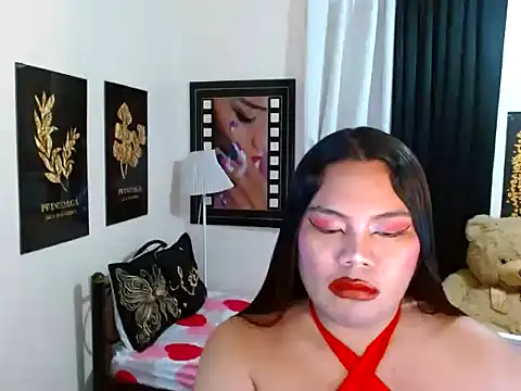 tsbrianahugecock - TSbrianaHugeCock's free webcam - UK Sex Cams