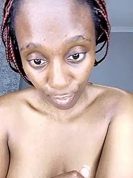 Webcam Model (Lucy_Blacksilk)  is live.Free join now!