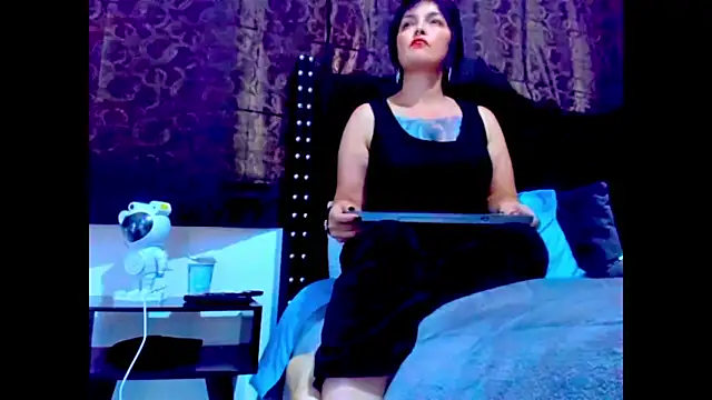 amareto_queen live sex cam