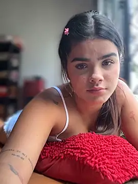 kaily_sweet16 (F teen) - Silence, I'm at home, people nearby