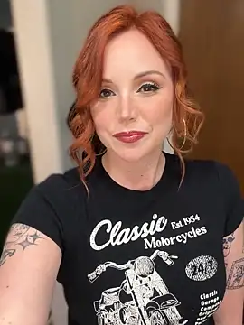 wakeandblaze (F young) - ✌️2 fingers in my pussy