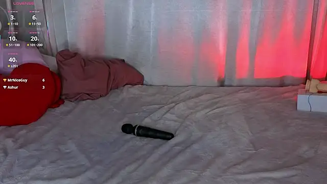 kelly_woods (F young) - put me in doggy position))