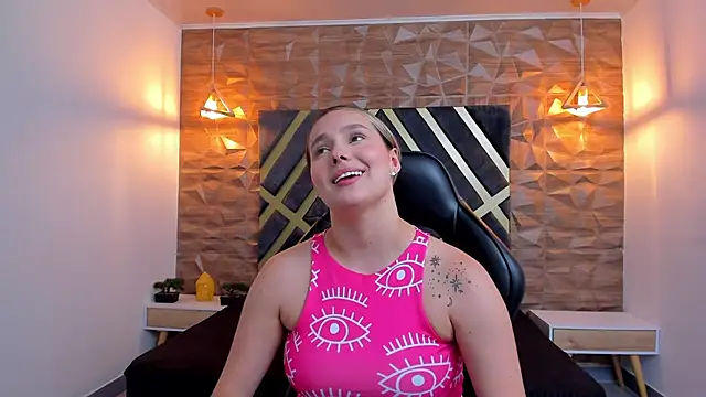 emmaa_white_ (F teen) - show -cum