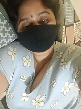 mouni499 (F milf) - Medical emergency