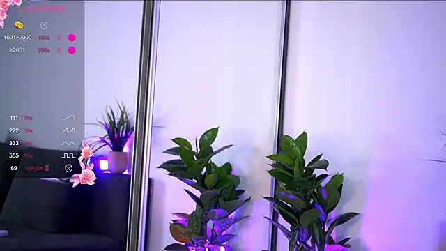 BabbyAisha live sex cam