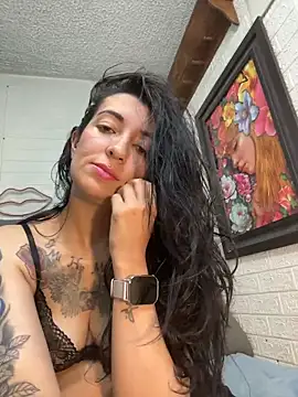 SALOME_KORLAND Live Webcam on Stripchat