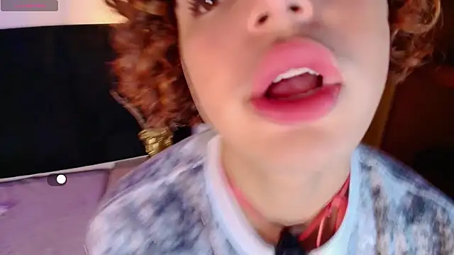 skyee_angel (M twink) - sexy dance + naked 💃🍑🔥🙈