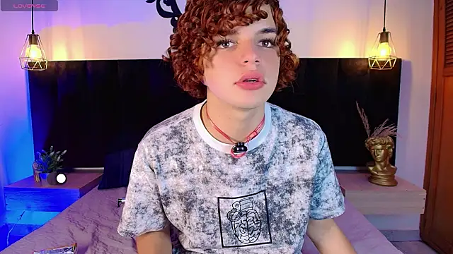 Skyee_angel's live cam