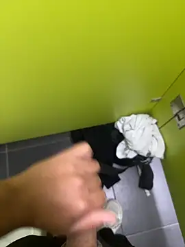 liam_bronw's live cam