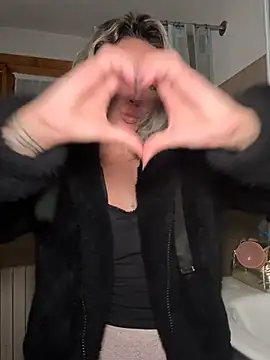 petrouchkaaa_'s live cam