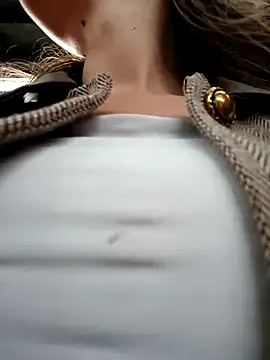 _isabella-7 - _Isabella-7's free webcam - UK Sex Cams