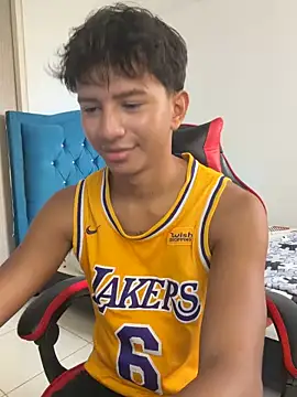 Leonarrrd_01 live sex cam