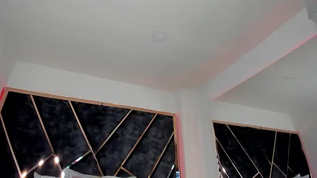 SusanaHenao live sex cam